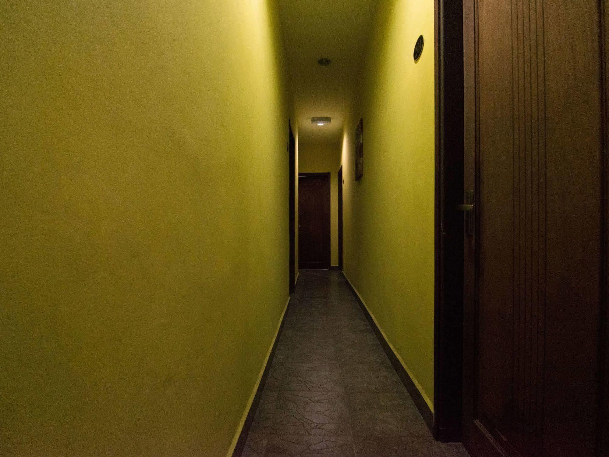 Oyo 109 V'La Park Hotel กัวลาลัมเปอร์ ภายนอก รูปภาพ